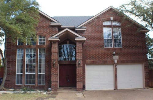 Addison House | Spacious 4-bedroom house in fantastic Addison with a Pool