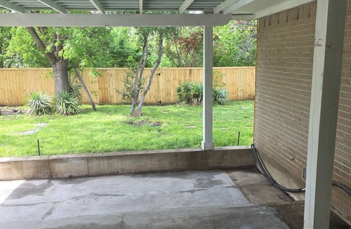 Garland House | Spacious 4-bedroom house in superb Garland with cool AC