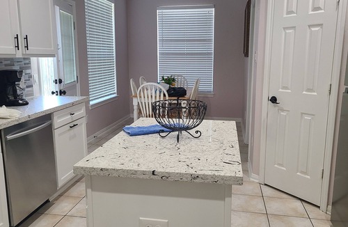 Barker House | Spacious 4-bedroom house in nice Houston area, game room and a studio