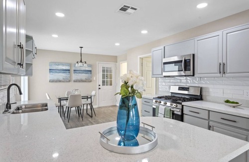 Spring Branch West House | Spacious 4-bedroom house in Prime Location!