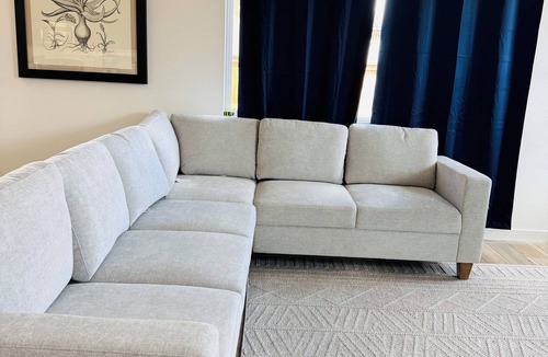 Lathrop House | Spacious 4-bedroom house with WiFi and AC