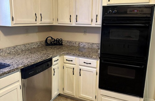 Raleigh House | Spacious 4-bedroom house in tranquil Memphis with a pool and game room