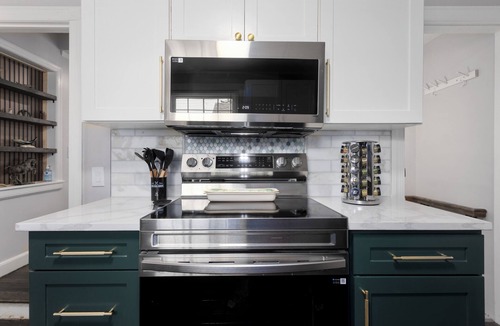 Merriam House | Spacious 4-bedroom house, easy access to EVERYTHING, arcade room