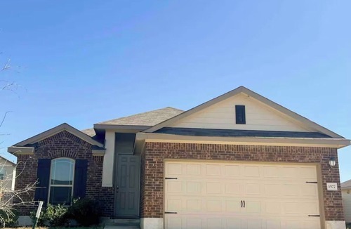 Kyle House | Spacious 4-bedroom house in fabulous Kyle with AC comfort