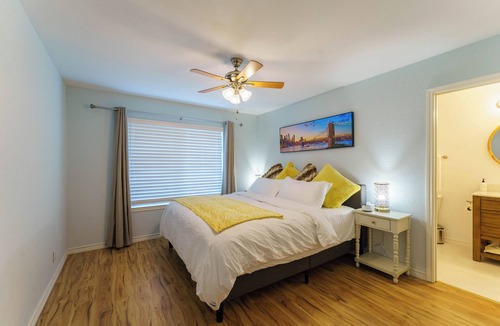 Govalle House | Spacious 4-bedroom house in peaceful Austin, 10 min from airport