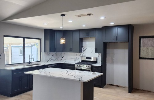 McKinley Heights House | Spacious 4-bedroom house in adorable Austin minutes to UT and Downtown