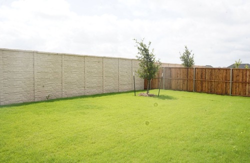 Lavon House | Spacious 4-bedroom house with AC in peaceful Lavon