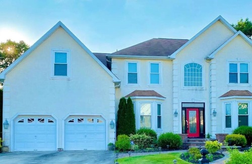 Williamstown House | Spacious 4 Bedroom Retreat