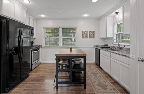 South Kansas City House | Spacious 4-bedroom Home in South Kansas City