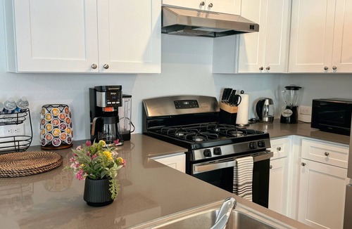 Southside House | Spacious 4-Bedroom Retreat Near Lackland AFB