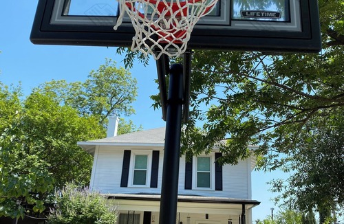 Alta Vista House | Spacious 4 Bedroom in Downtown SA