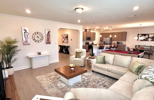 Kyle Villa | Spacious 4-bedroom Villa in Kyle