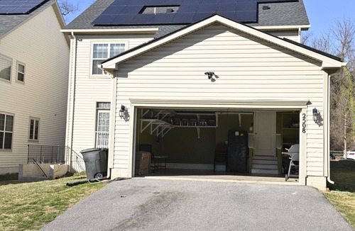Glenarden Villa | Spacious 4-bedroom villa in Bowie