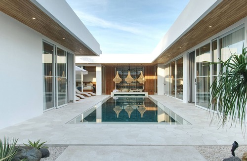 Kediri Villa | Spacious 4-bedroom villa with wet and dry Sauna's and Ice Bath