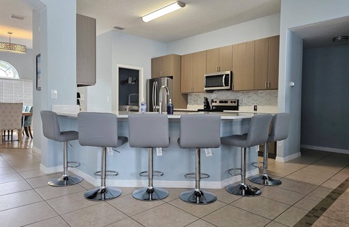 Indian Trails House | Spacious 4 bedroom with pool