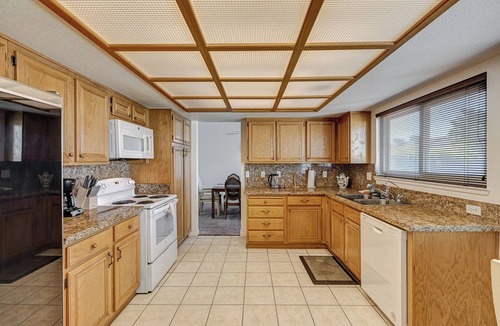 Canyon Gate House | Spacious 4 bedroom with 7 beds!