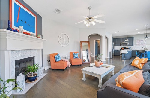 Pearland House | Spacious 4-bedroom with pool great for families, groups and longer stays.