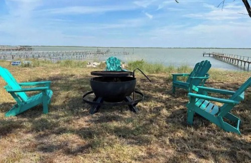 Riviera House | Spacious 4 br getaway. Riviera Beach/Baffin Bay