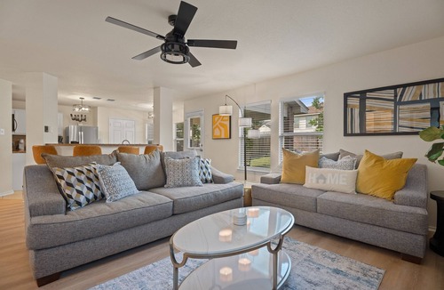 Leon Valley House | Spacious 4 BR | Near Med Center & Lackland