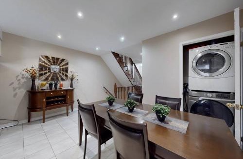 Downsview House | Spacious 4-Story Townhome in North York