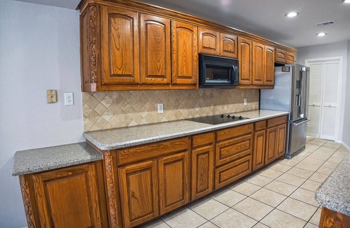 North Richland Hills House | Spacious 4BR w/2 King Beds, Media Room + Large Parking