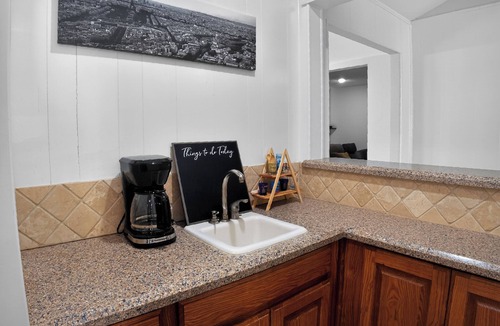 North Richland Hills House | Spacious 4BR w/2 King Beds, Media Room + Large Parking