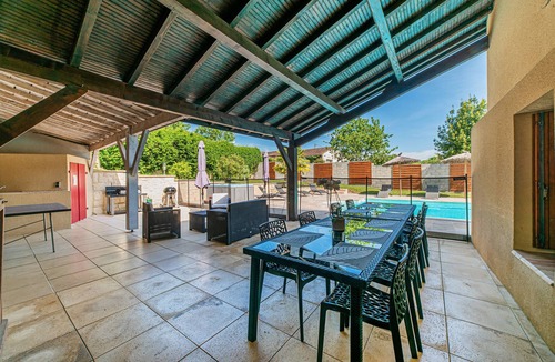 Trentels Cottage | Spacious 410m² 3-star cottage: private heated pool, spa, canoes and paddl