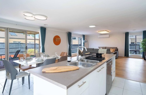 Point Cook House | Spacious 4B House in PointCook