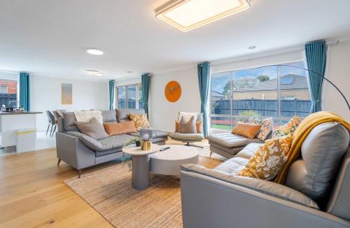 Point Cook House | Spacious 4B House in PointCook