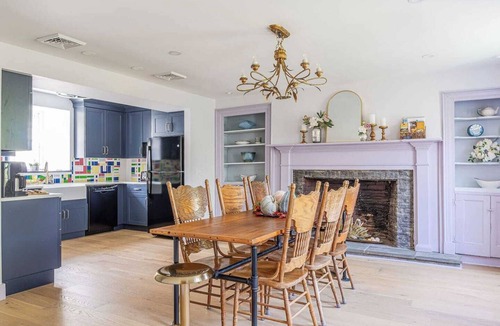 Town of Lloyd House | Spacious 4BD Country Gem - Fire Pit & Chill Vibes