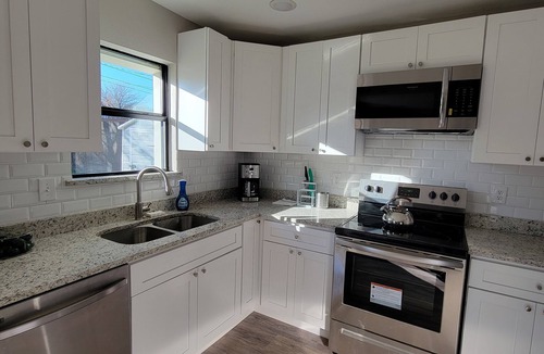 Plano House | Spacious 4BE/2BA house with big yard in Downtown Plano