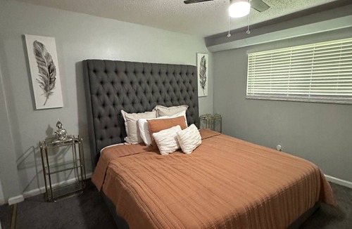 Cool Valley House | Spacious 4Bedroom Family House.