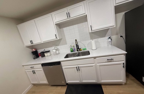 South Dallas - Fair Park House | Spacious 4BR/2BA Home Minutes from Downtown Dallas/Yard/Parking available.