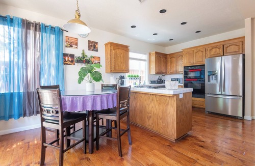 Antioch House | Spacious 4BR/3BA Retreat w/Jacuzzi, Backyard Oasis