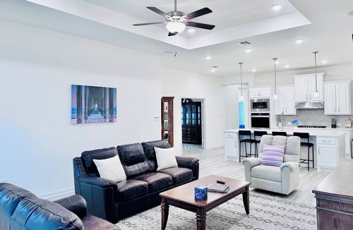 Stone Oak House | Spacious 4BR/3BA Single-Level Home with Elevator and Fenced Yard!