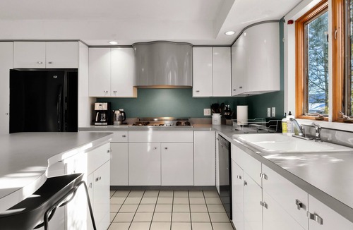 Lee House | Spacious 4BR Central-Berkshires Home with POOL!