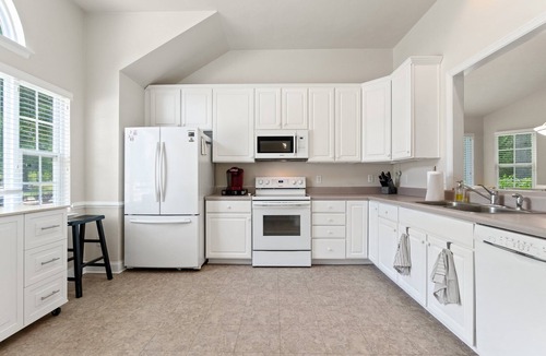 Cape Charles House | Spacious 4BR Coastal Retreat in Bay Creek – Beach & Golf
