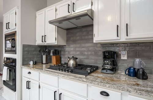 Keller House | Spacious 4BR home Family Friends FIFA DFW - Keller