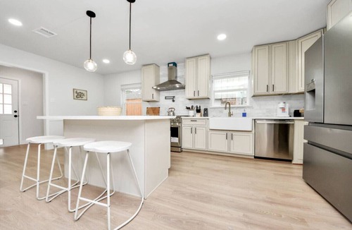 Spring Branch West House | Spacious 4BR Home Near City Centre & I-10