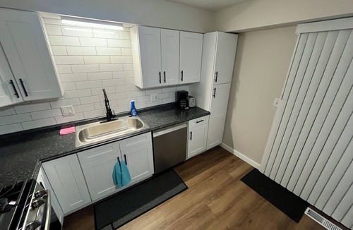 Grand Rapids House | Spacious 4BR Home Sleeps 8 Near Downtown GR & Highways