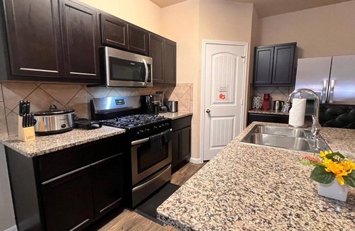 Kyle House | Spacious 4BR Home w Game Room Office Backyard