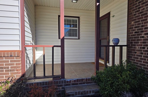 Greensboro House | Spacious 4BR Home with Game Room