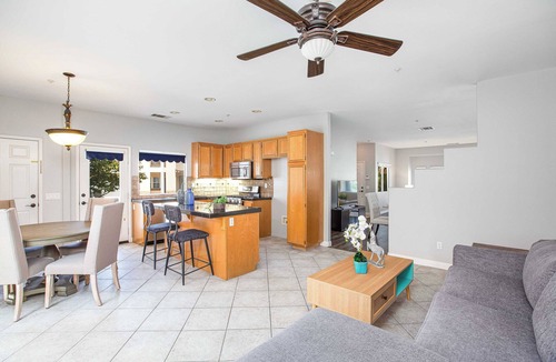 Loma Linda House | Spacious 4BR Home｜Work-from-Home Friendly｜Garage & Patio｜Pets Welcome #41375