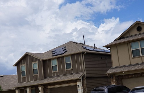 Central Southwest House | Spacious 4BR House close to Medical Center. Full Kitchen, Washer/Dryer, etc