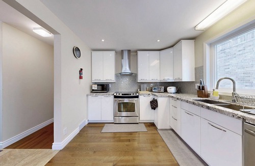 Willowdale House | Spacious 4BR House in North York Near Transit (Yonge & Sheppard)