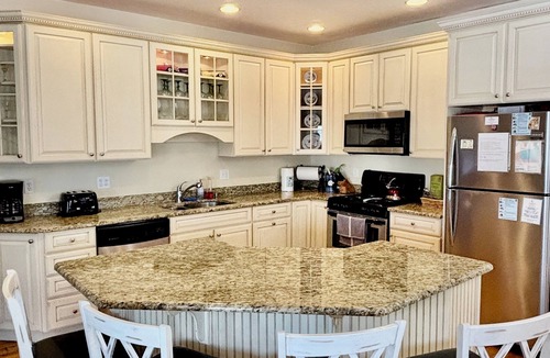 Wildwood Crest House | Spacious 4BR House w/Huge Deck