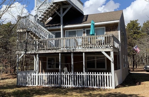 Katama House | Spacious 4BR+ Katama Home-Edgartown South Beach Area