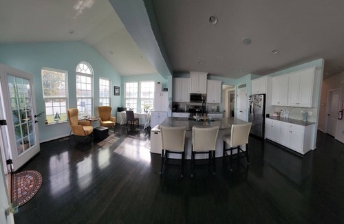 Bennsville House | Spacious 4BR w/TVs in Room + Patio/Free Parking