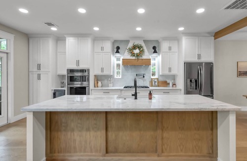 College Park House | Spacious 4BR Woodlands Home | Pet Friendly | ~40 Min to NRG Stadium World Cup