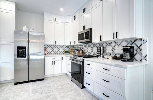 Northwest Dallas House | Spacious 5-bed House with Game Room & Hot Tub